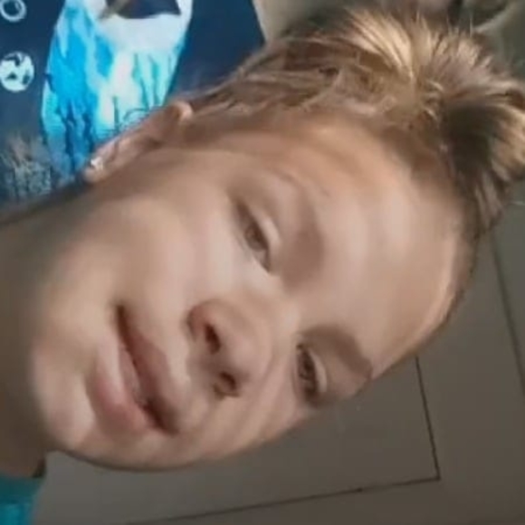 Meet your Posher, Danielle - Picture 1 of 1